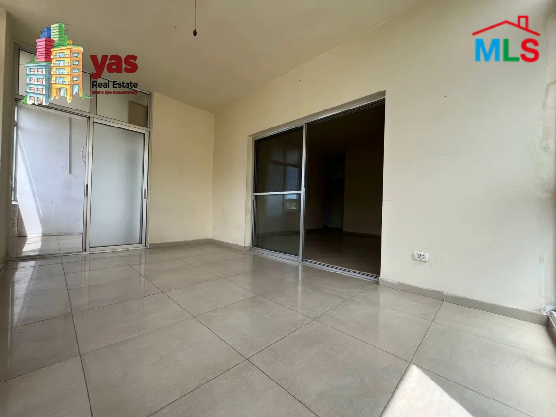 Zouk Mosbeh 125m2 | Well Maintained | Prime Location | Catch | EH/RH