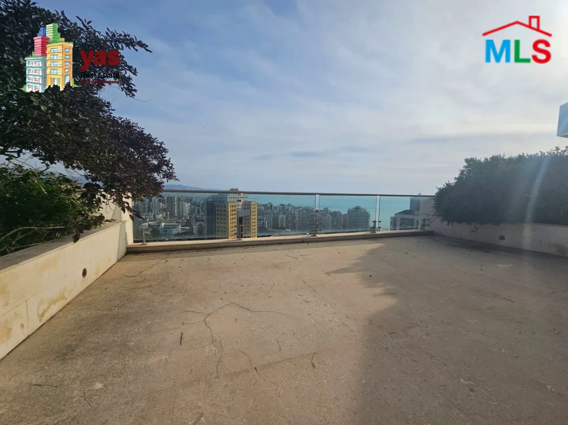 Tallit Al Khayyat 400m2 | 160m2 Terrace | Sea View | Upgraded | OH