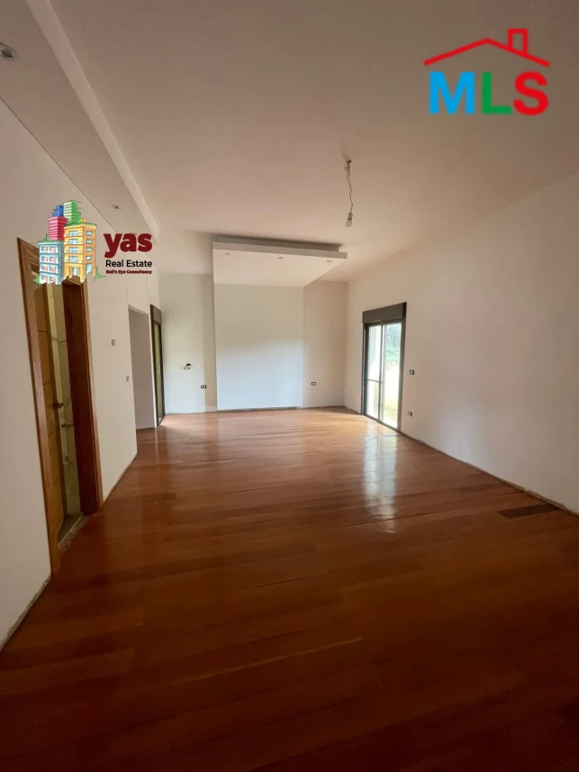 Qennabet Baabdat 350m2 | Duplex | New | Prime Location | TCH