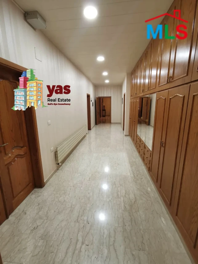 Broumana 3140m2 | 2000m2 Built Up | Jacuzzi/Pool | Mountian View | TCH