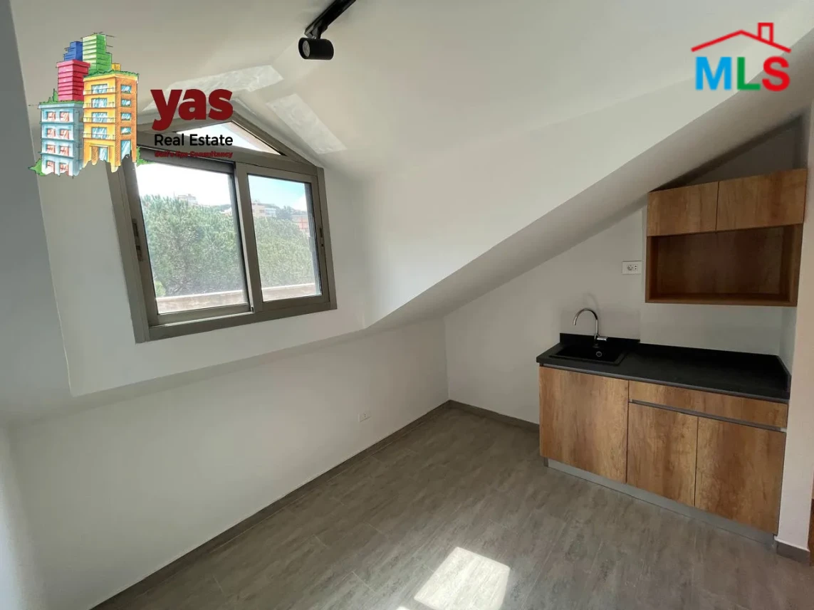 Baabdat 230m2 | 50m2 Terrace | Mountain View | Duplex | TCH
