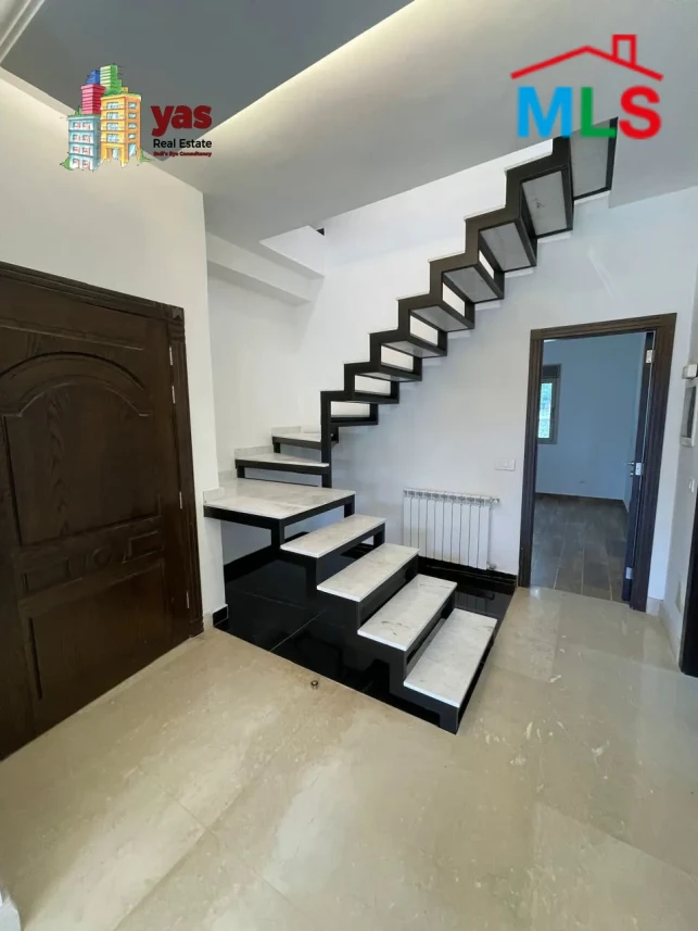 Baabdat 230m2 | 50m2 Terrace | Mountain View | Duplex | TCH