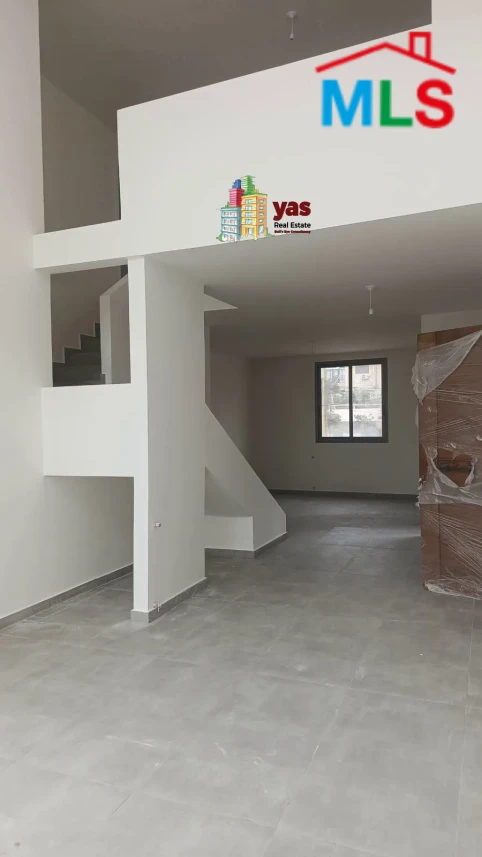 Mazraat Yachouh 158m2 | Duplex | Prime Location | View| Catch | PM