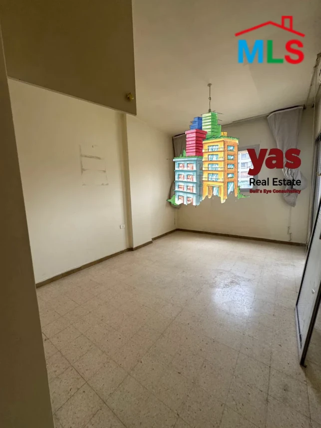 Mansourieh 180m2 | Well Maintained | Prime Location | Lighted | AA