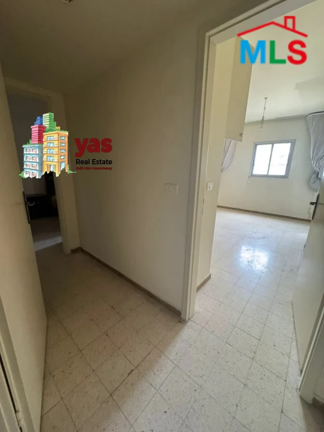 Mansourieh 180m2 | Well Maintained | Prime Location | Lighted | AA