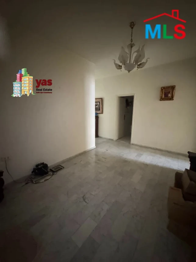 Mansourieh 180m2 | Well Maintained | Prime Location | Lighted | AA