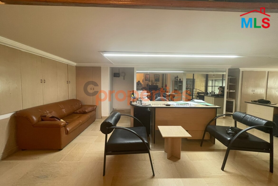 Office for rent in Achrafieh-Gemmayzeh CPBPK73