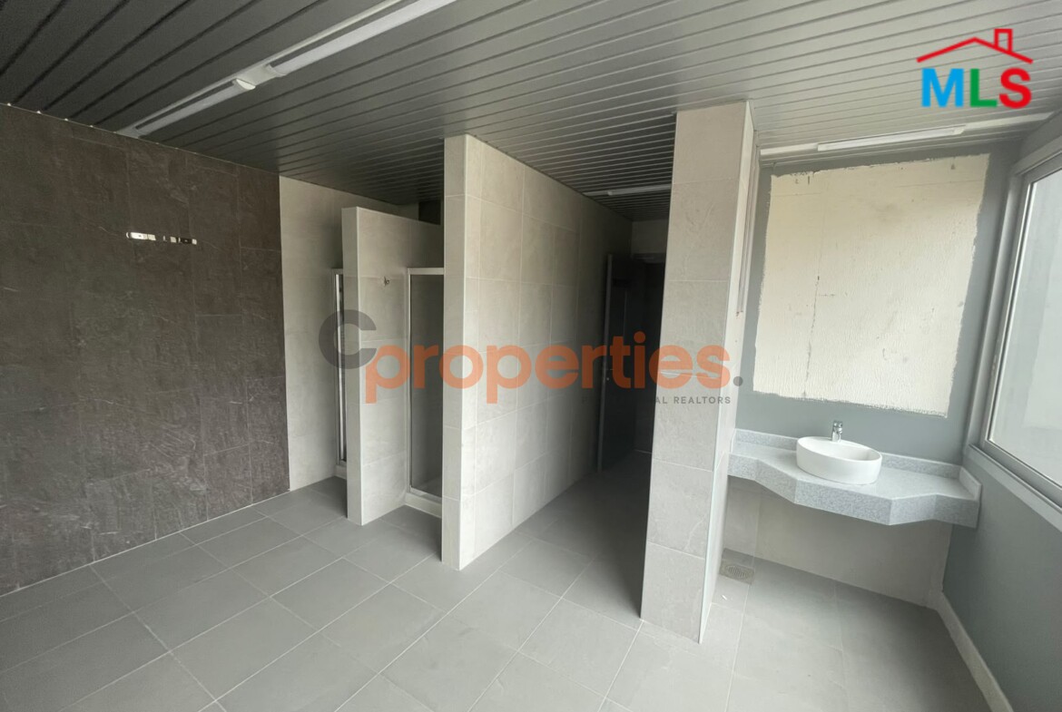 Office for rent in Saifi CPBPK69