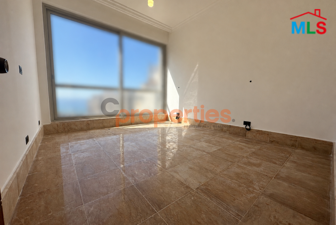 Apartment For Rent in Rawche شقة للايجار في الروشة - CPBHS159