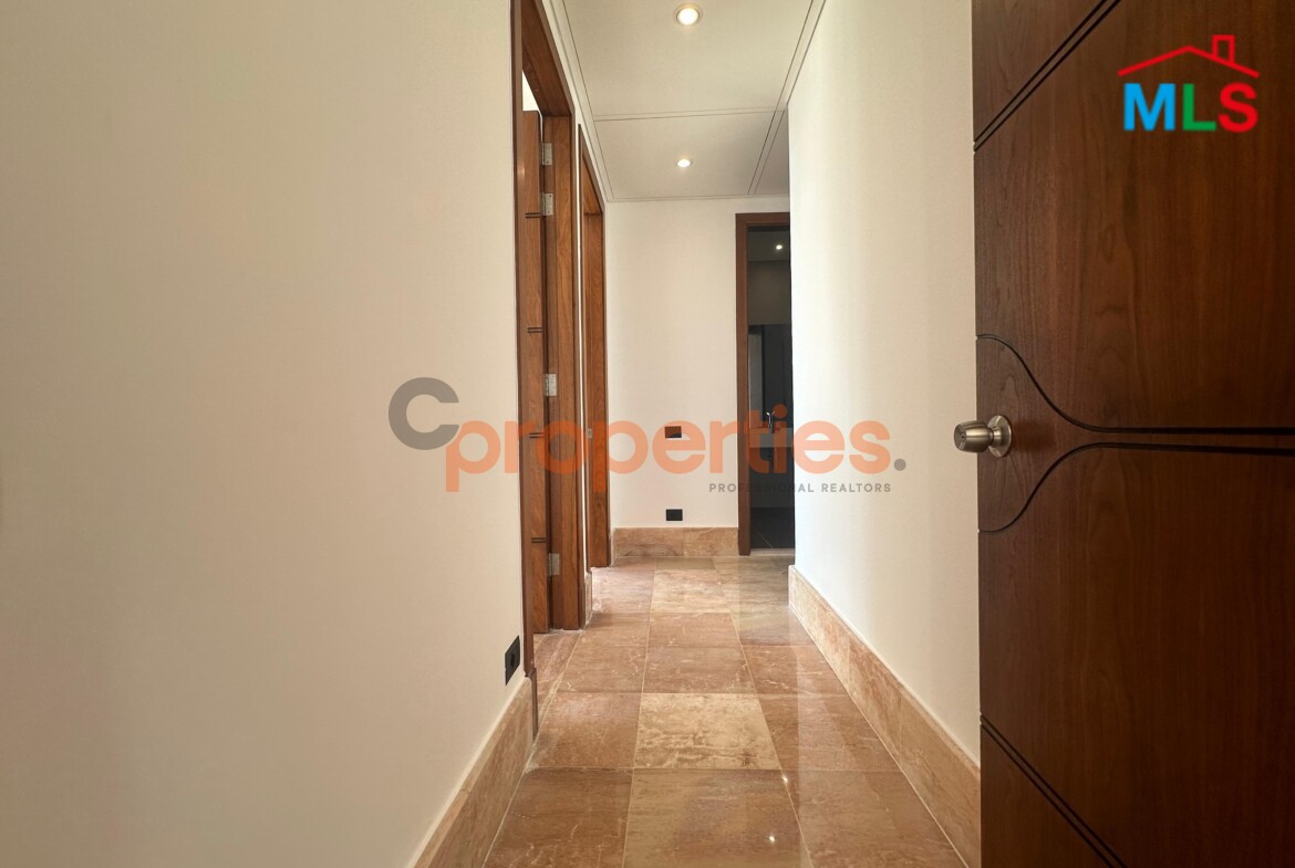 Apartment For Rent in Rawche شقة للايجار في الروشة - CPBHS159