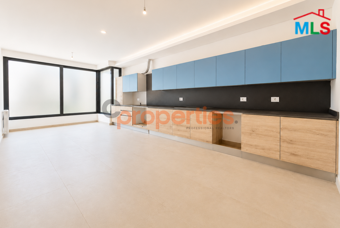 Apartment for rent in Ain Mraisse CPBMKH56