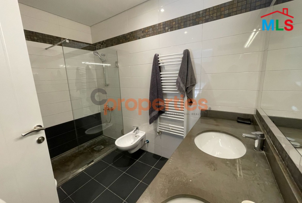 Apartment for rent in Achrafieh-Gemmayzeh شقة للإيجار في الأشرفية CPBPK31