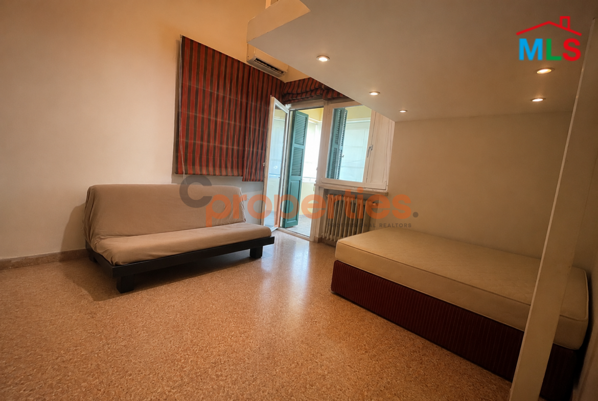 Apartment for rent in Achrafieh - شقة للإيجار في الأشرفية - CPBPK28