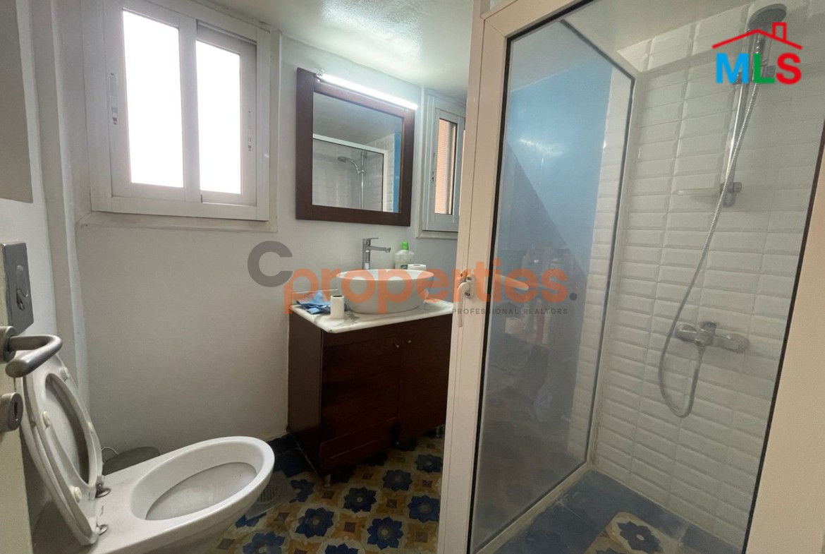 Apartment for rent in Achrafieh - شقة للإيجار في الأشرفية - CPBPK28