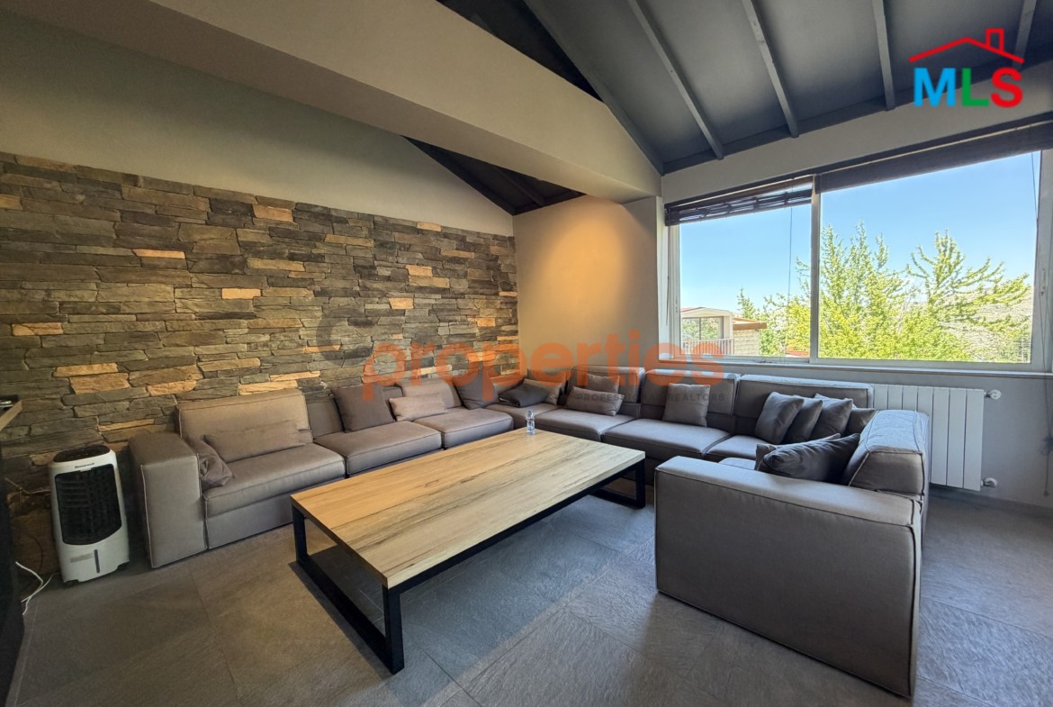 Chalet for rent in faqra -CPKMF99 - شاليه للأجار في فقرا
