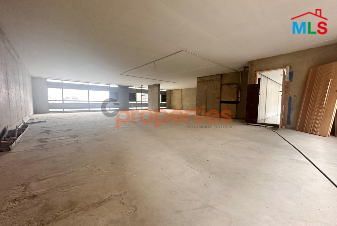 Office For Rent In Downtown Beirut - CPBHS116