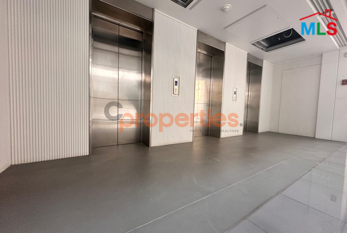 Office For Rent In Downtown Beirut - CPBHS116