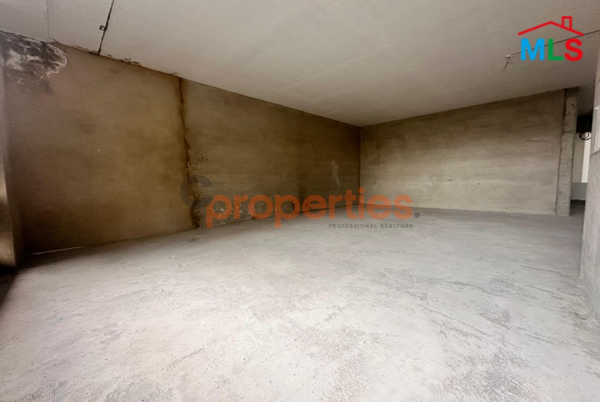 Office For Rent In Downtown Beirut - CPBHS116