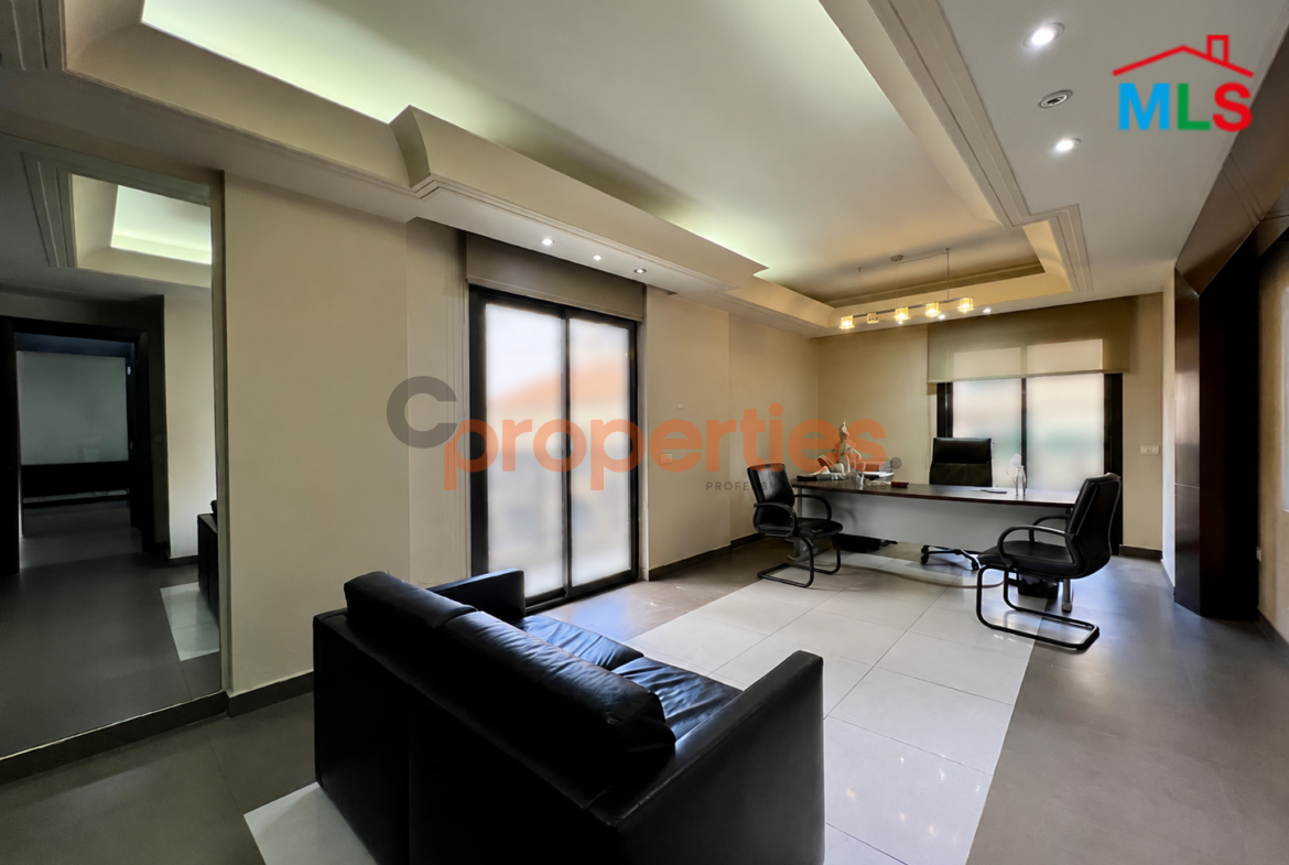Office For Rent in Downtown Beirut - CPBHS113