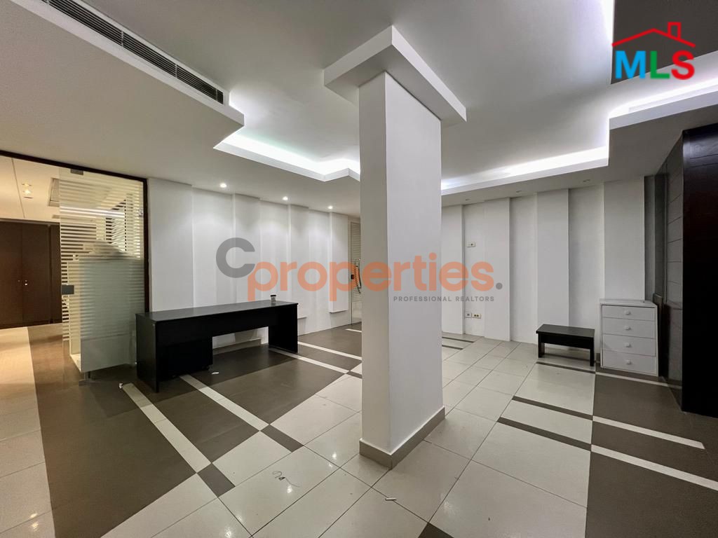 Office For Rent in Downtown Beirut - CPBHS113