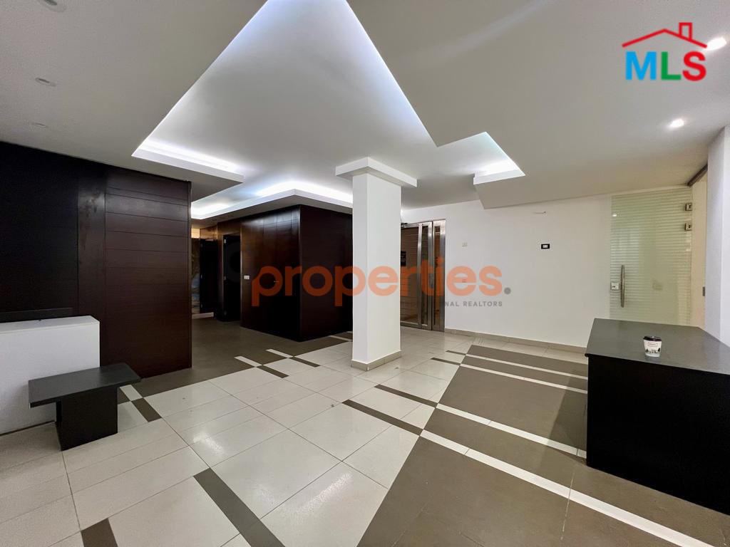 Office For Rent in Downtown Beirut - CPBHS113