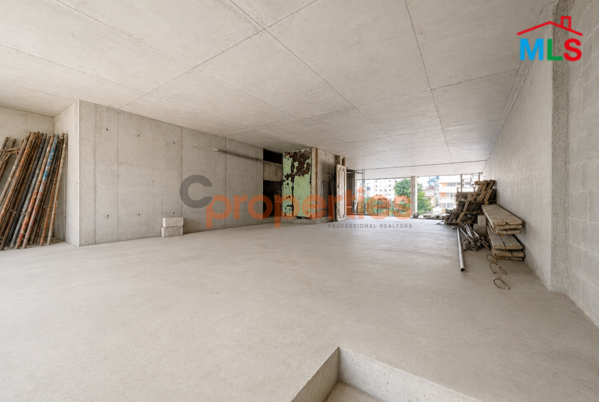 Core&Shell Shop for rent in Hamra CPBMKH41 محل جاهز للتأجير في الحمرا