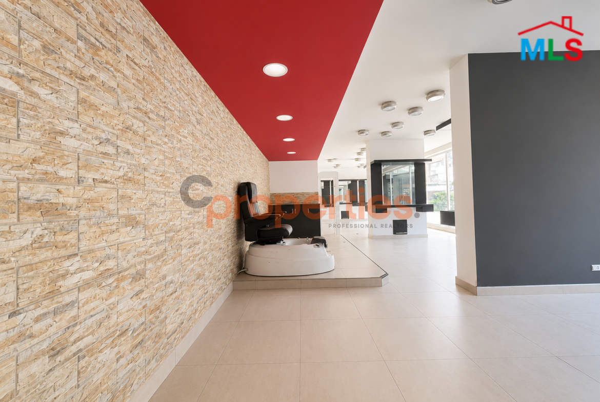 Office for rent in Hamra CPBMKH28 مكتب للإيجار في الحمرا