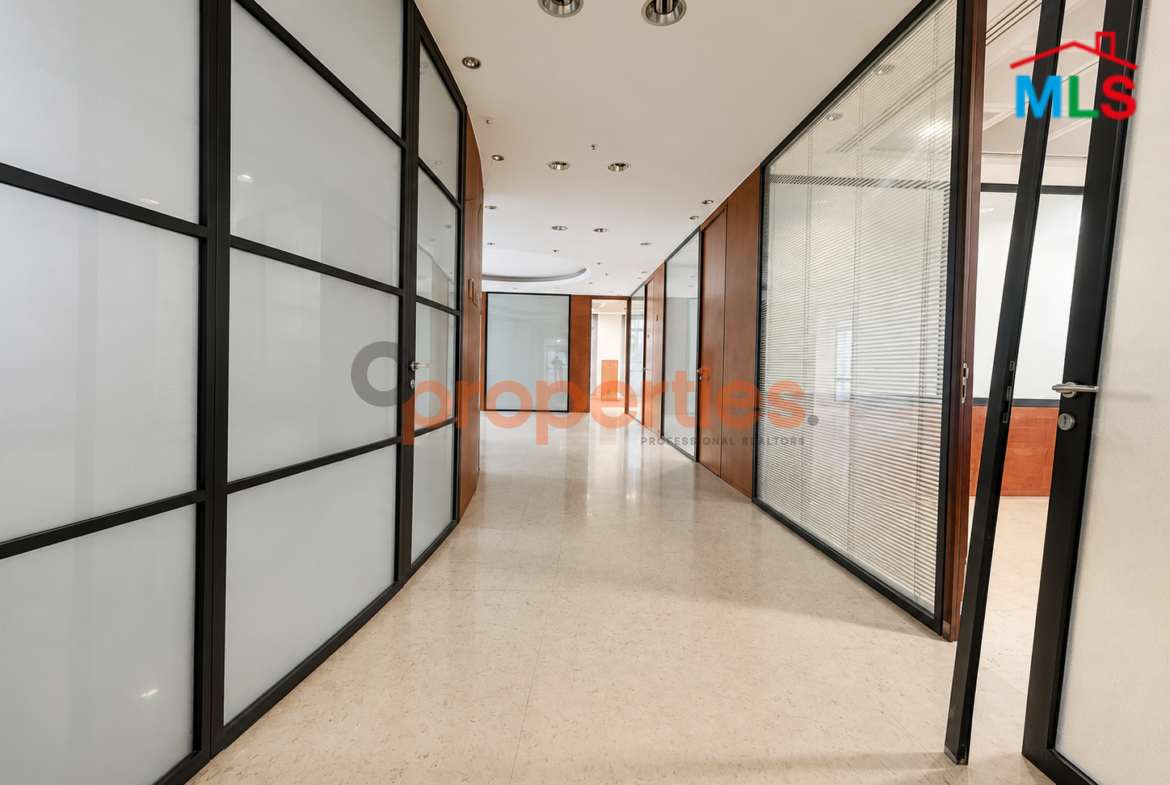Office for rent in Hamra-CPBMKH15