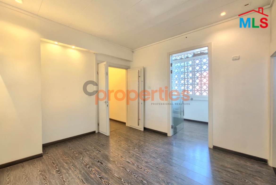 Office For Rent In Antelias - CPRD280