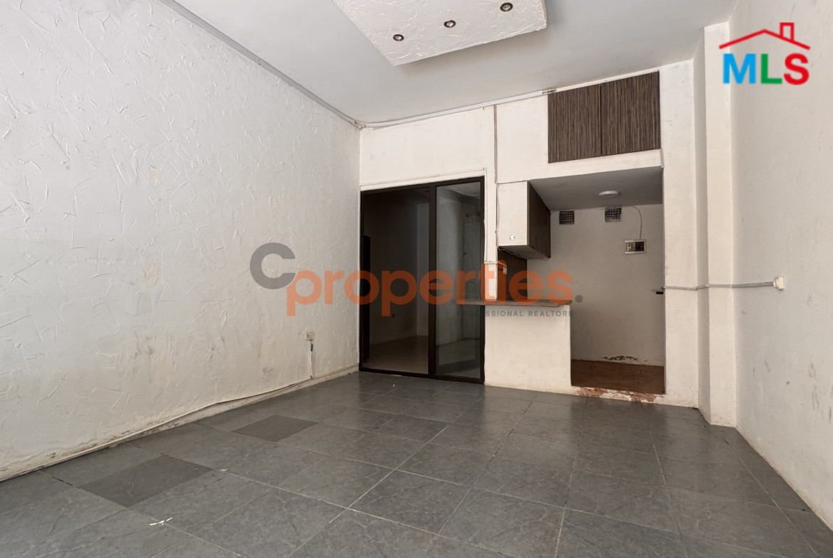 Studio/shop for rent in awkar - CPTA99