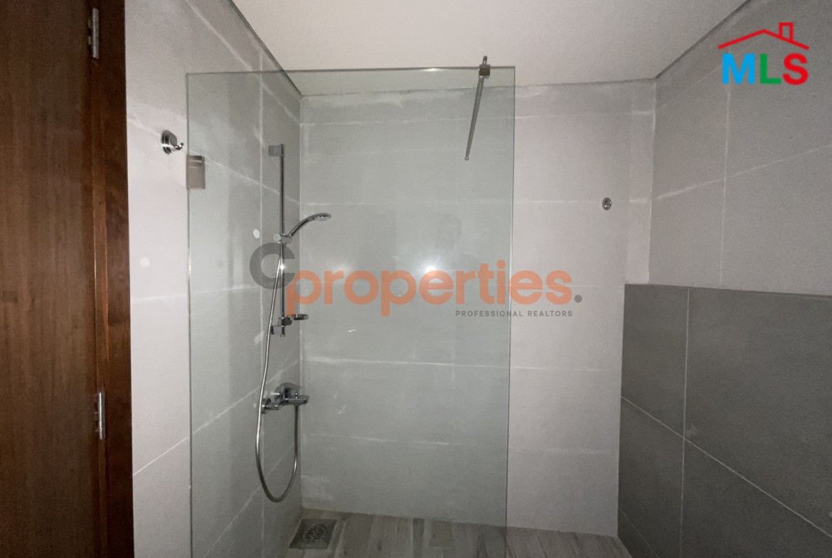 Luxurious Furnished Apartment For Rent In A Tower In Achrafieh | Rmeil - CPBRC04
