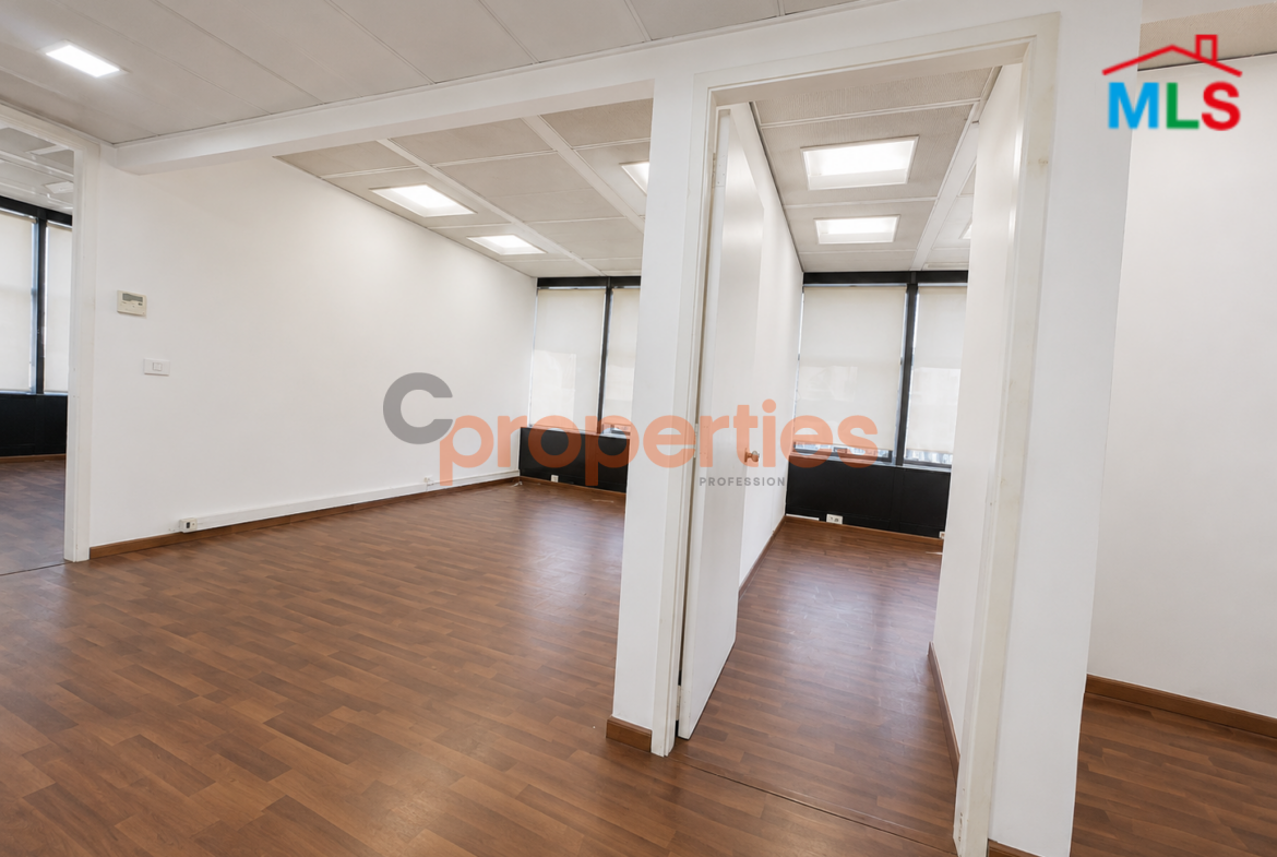 Office for rent in Hamra- CPBMKH07