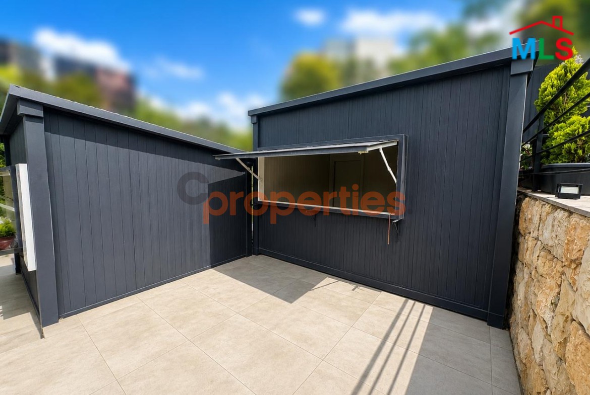 Shop For Rent in Hazmieh - CPCH25