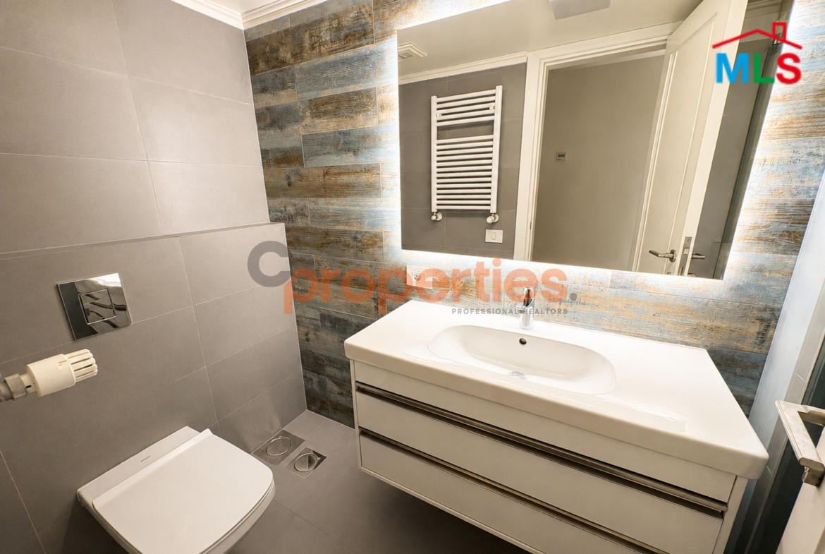 Apartment For Rent in Hazmieh - CPCH22