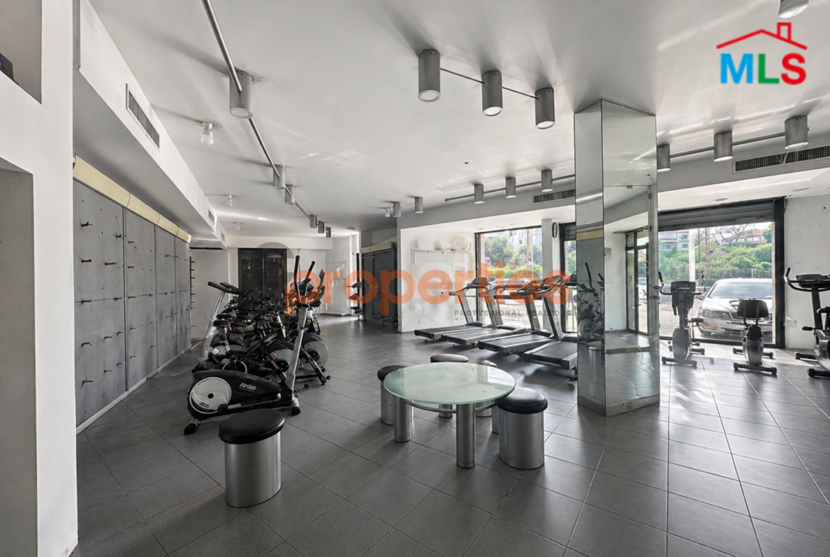 Prime Location Showroom For Rent in Baabda - CPDD70