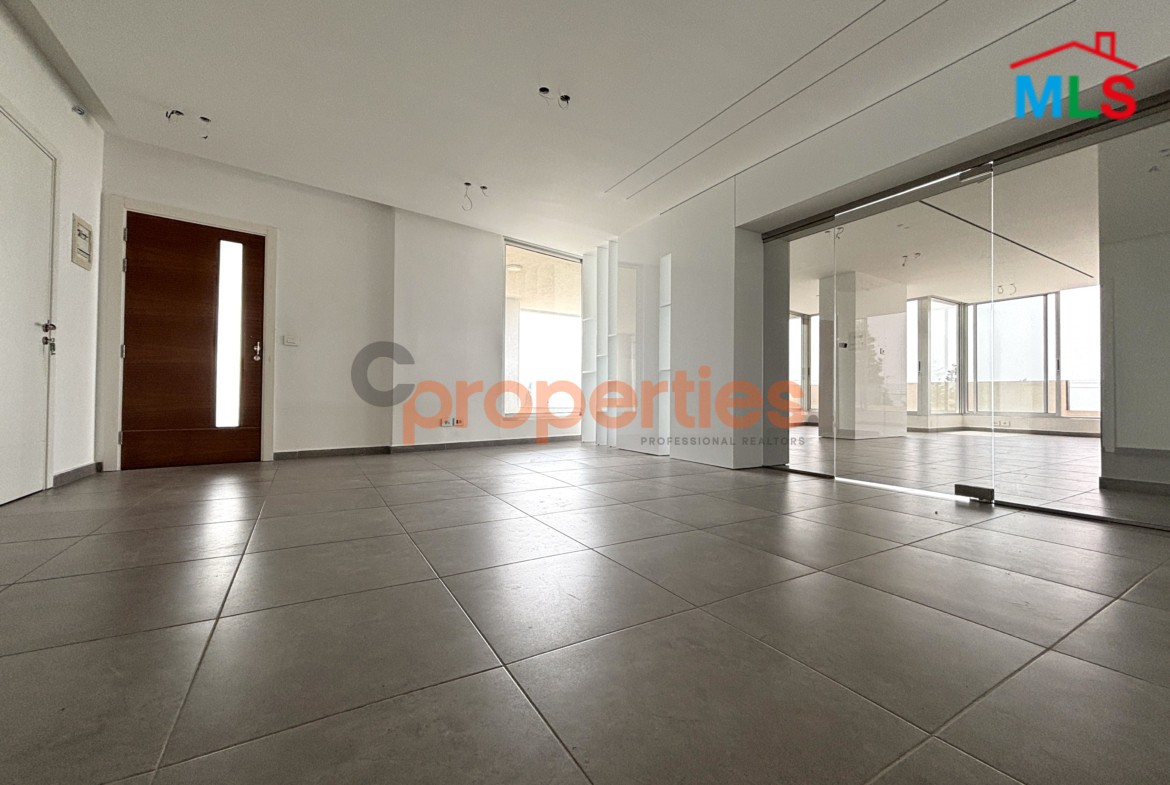 Office For Rent in Jbeil CPJRK347