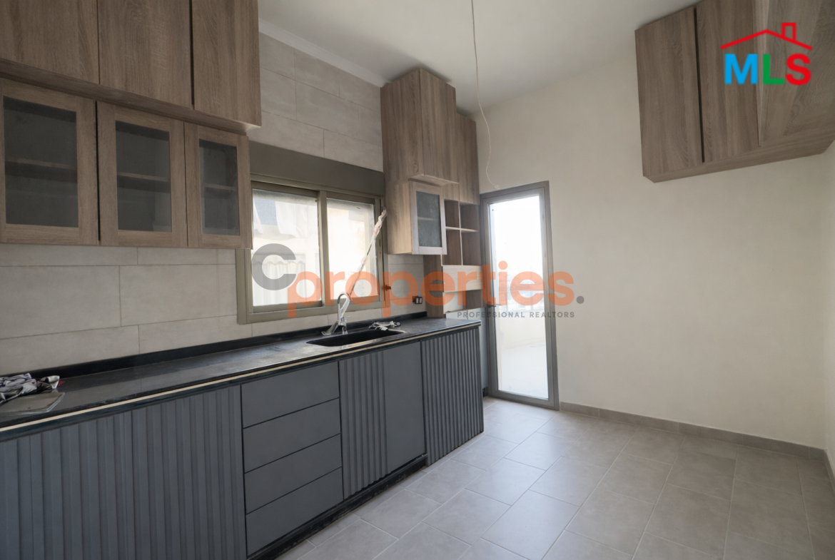 Apartment for Rent in Blat with Terrace - CPJTA09