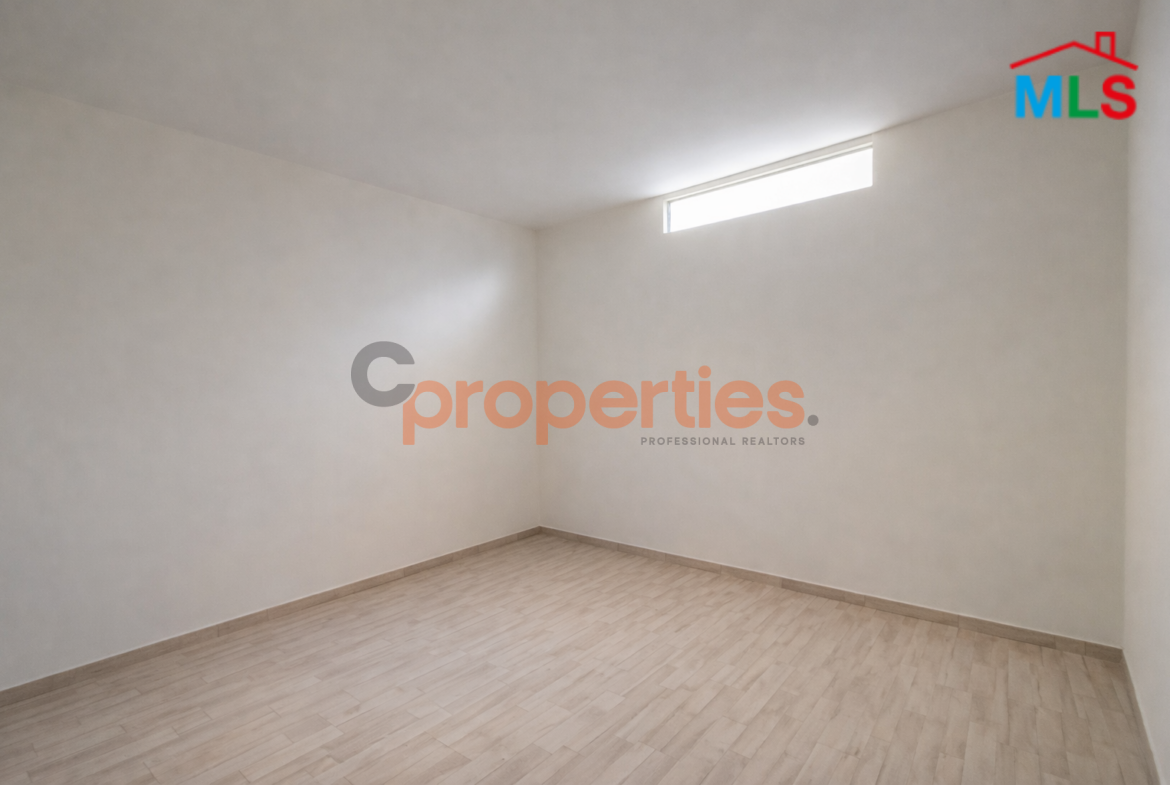 Apartment for Rent in Blat with Terrace - CPJTA09
