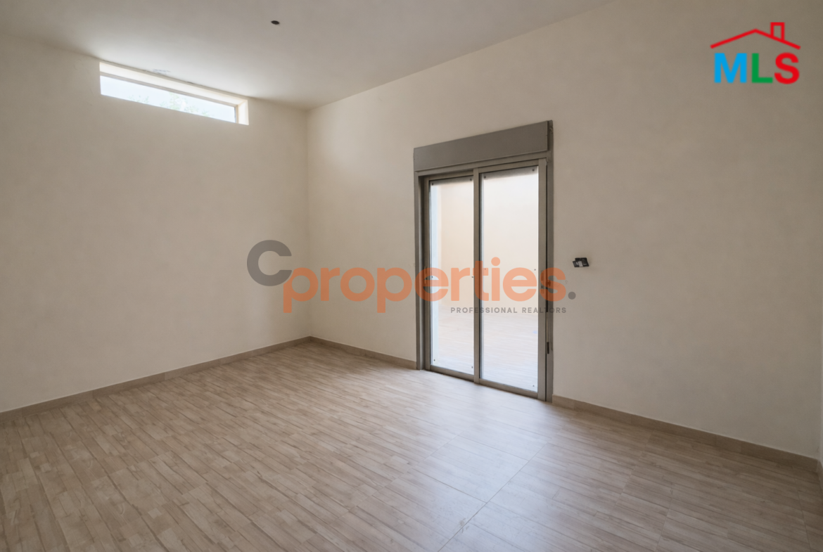 Apartment for Rent in Blat with Terrace - CPJTA09