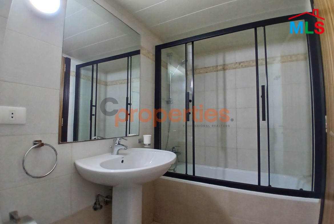 Chalet For Rent In Tabarja - CPJGK70