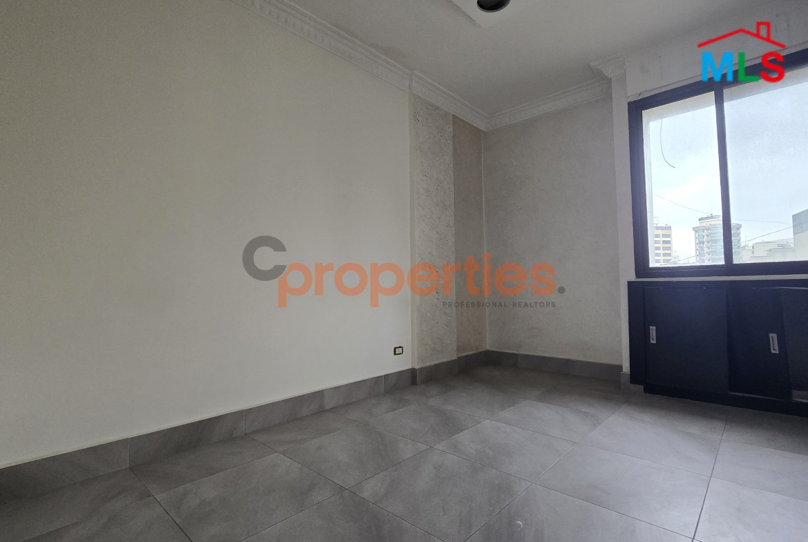 Office For Rent In Ein El Remmaneh - CPJA52