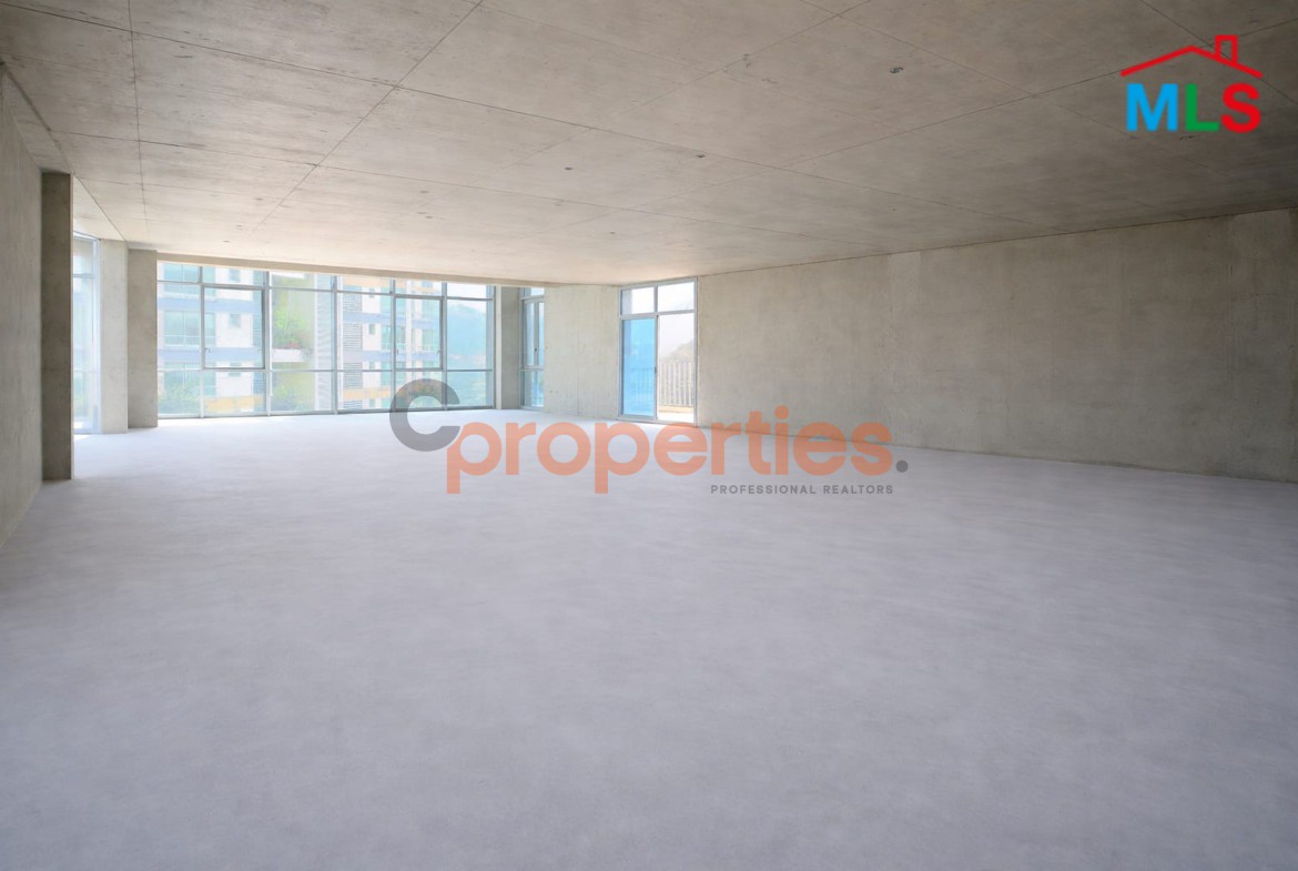 Premium Office Space with High Visibility | Louaize | CPFY182