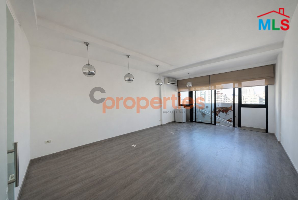 Office for Rent in Jdeideh - CPSM440