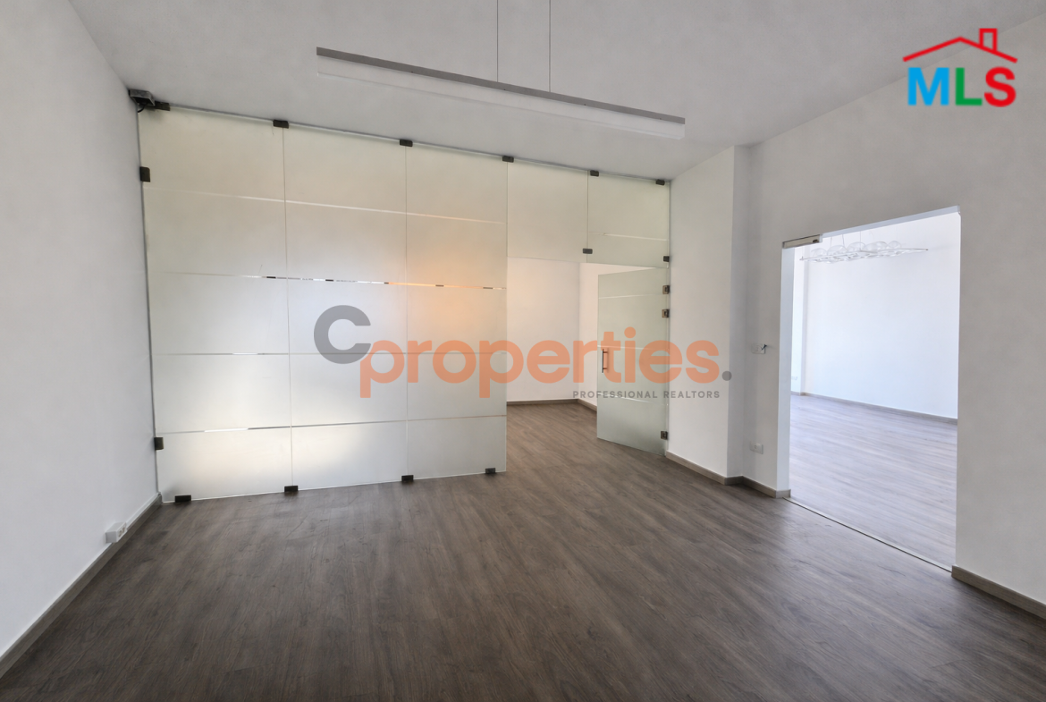 Office for Rent in Jdeideh - CPSM440