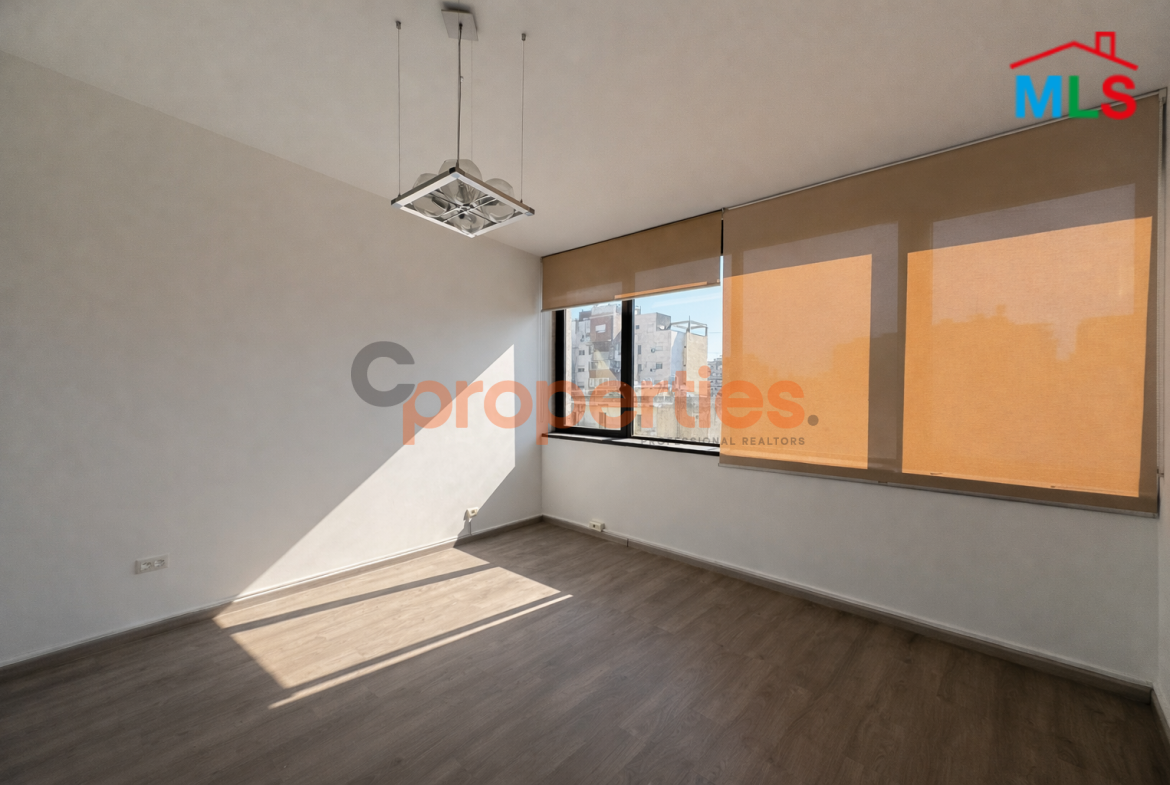 Office for Rent in Jdeideh - CPSM440