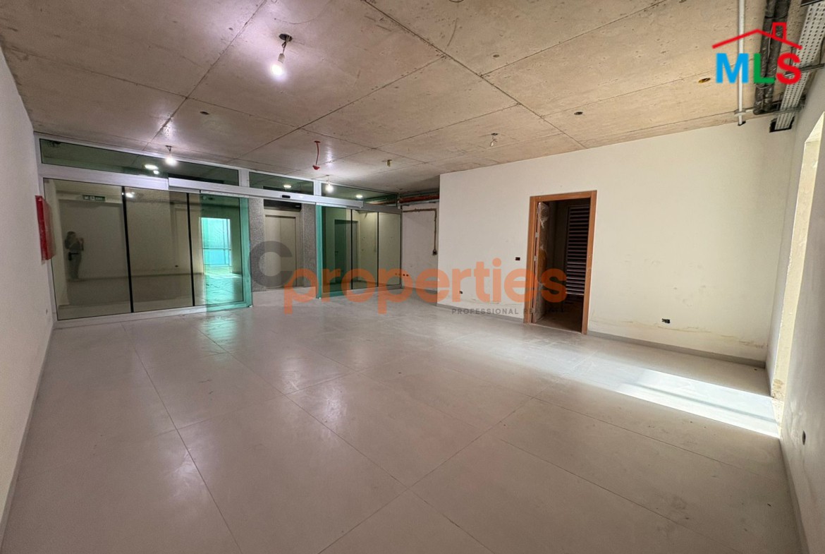 Office For Rent In Louaize - CPFY176
