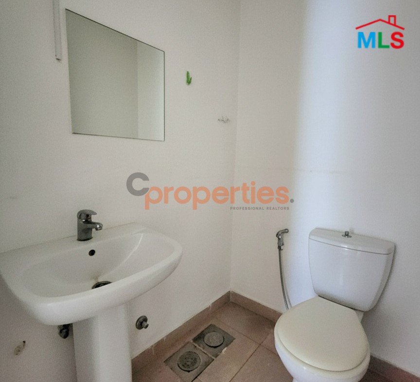 Shop for rent in Amchit - Jbeil - CPJMH29
