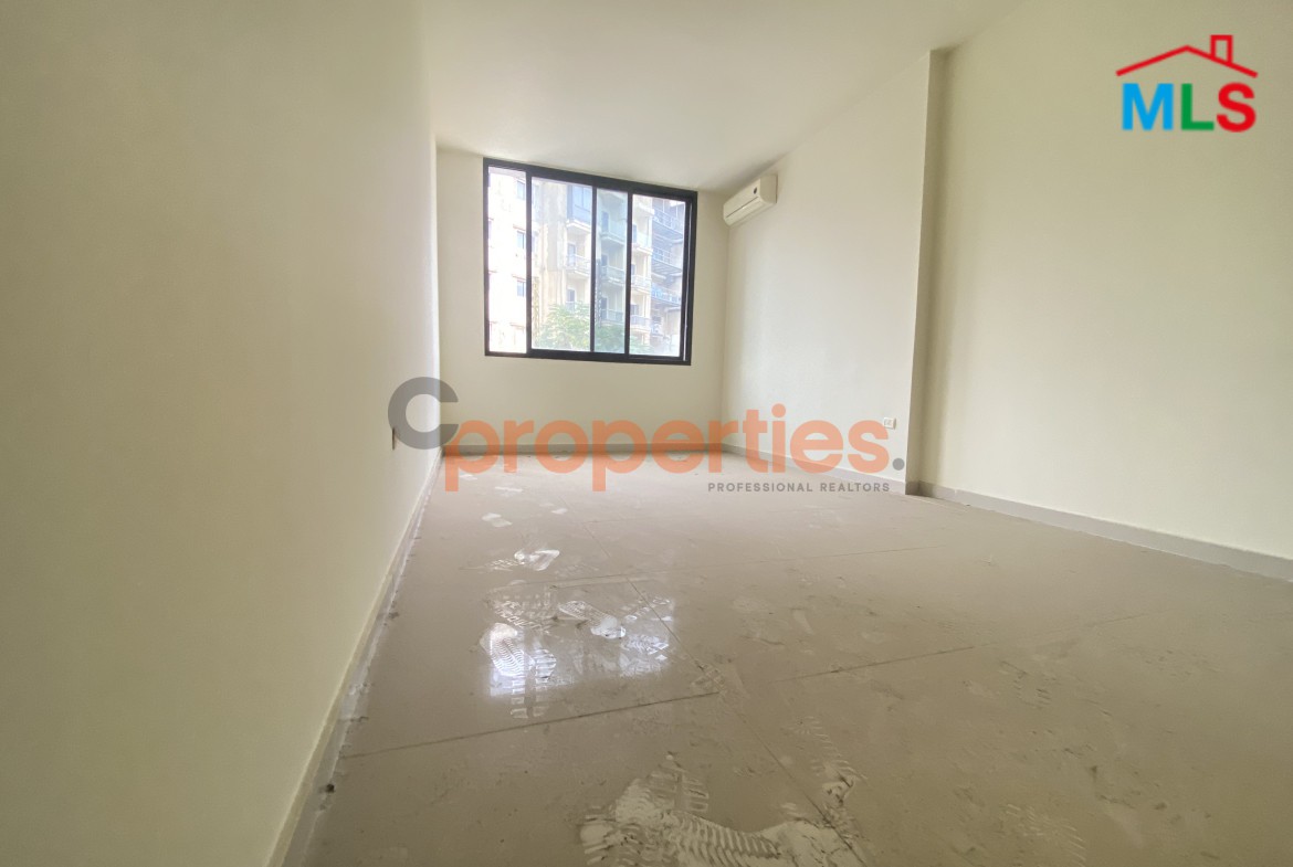 Spacious Office for Rent in Zalka - CPFY66