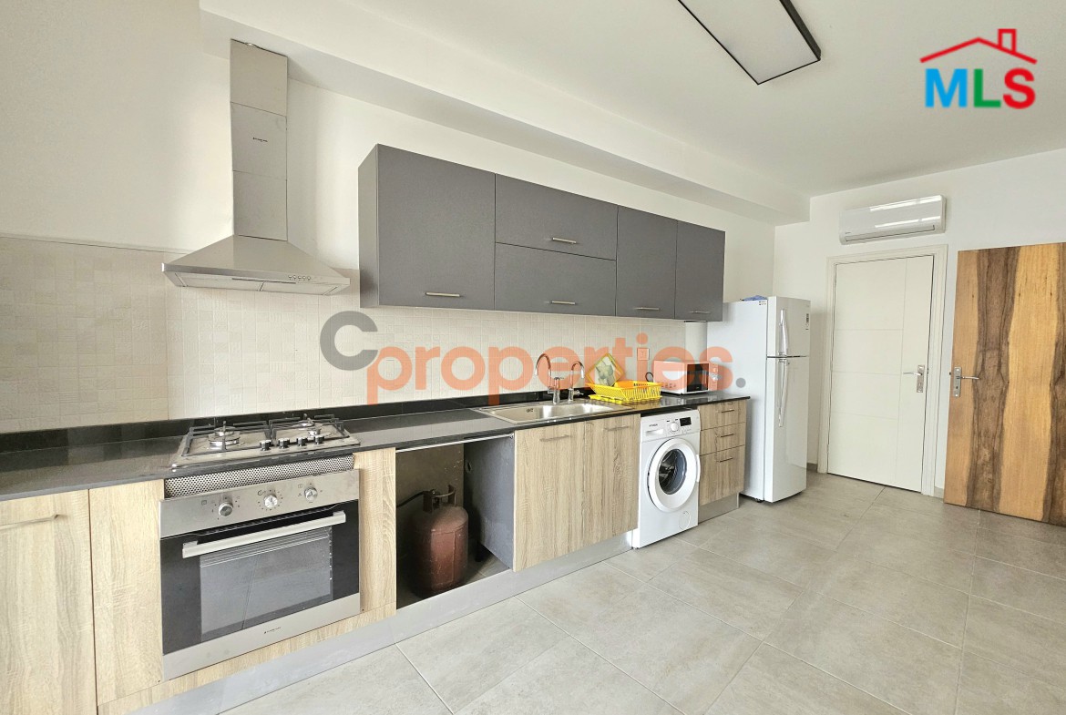 Apartment For Rent In Achrafieh - CPBWW64