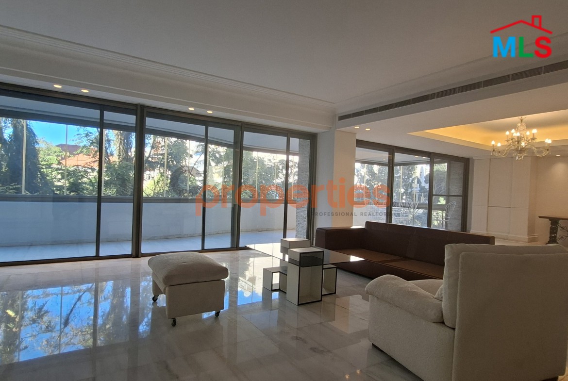 Apartment For Rent In Achrafieh - CPBWW54